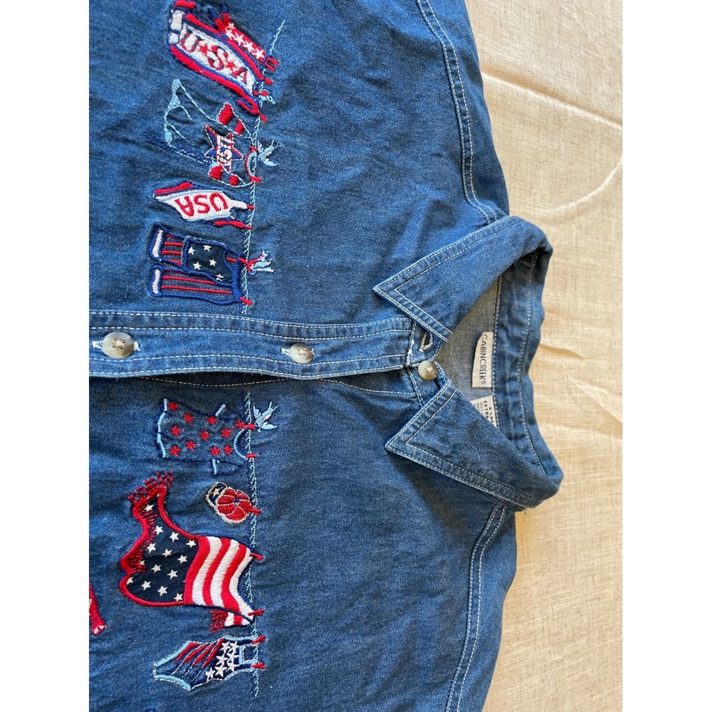 Cabin Creek Denim Shirt Women XLarge Embroidered USA Flag Patriotic Short Sleeve